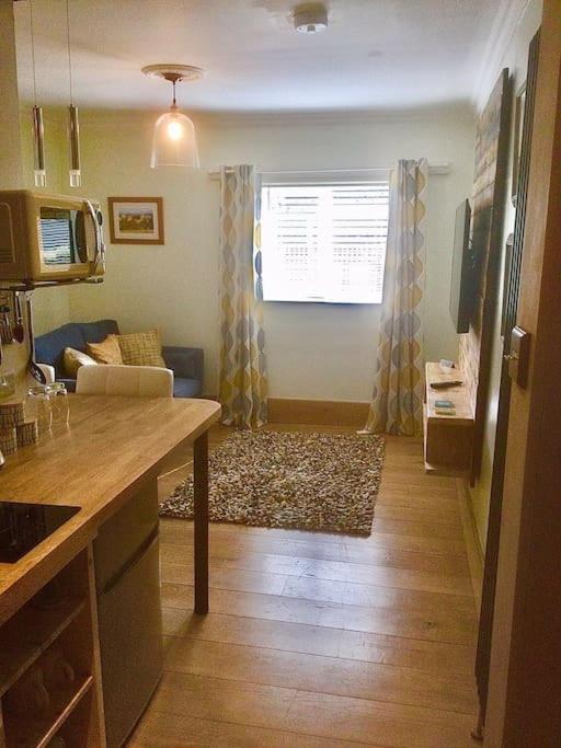 Henwick House Beautiful Flat,Private Parking, Short Walk To Town Lejlighed Ludlow Eksteriør billede